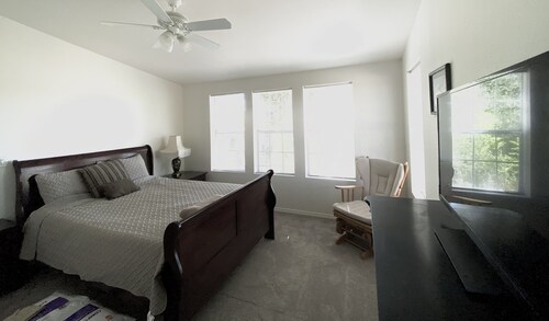 Lakeside, Dog friendly, Spectacular views, RV/ Trailer parking