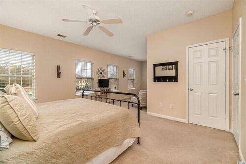 Cozy Condo on the Course
