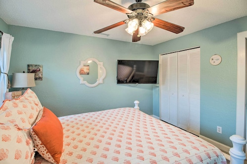 NEW! Pristine Hutchinson Island Escape w/ Swim Spa