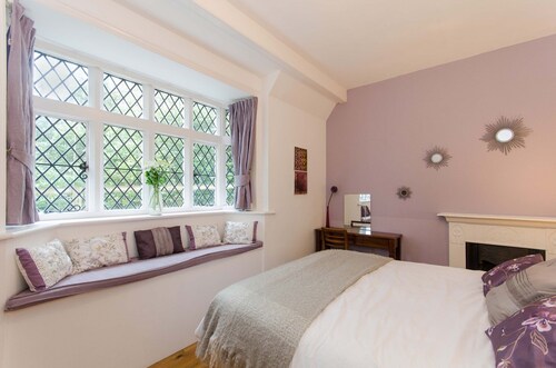 Luxury Forest Lodge with Games Room in Idyllic Location - Dog & family friendly