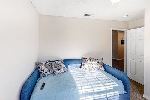Watch the Blue Angels! Renovated, Dog-Friendly Home w/ Yard, Deck, WiFi, AC!