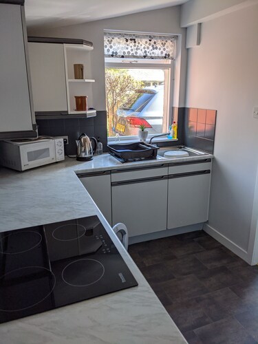 Applegrove - Perfect and cosey 2 bed bungalow in the heart of Fortrose village