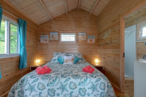 Perfect for couples looking for a relaxing holiday with stunning lagoon views