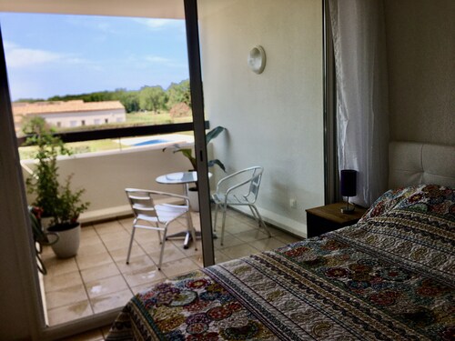 Appartement 60 m² - 4 à 6 personnes - Piscine. Plage à 700 m.