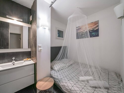 JOLI APARTEMENT EN REZ DE JARDIN PROCHE DE LA PLAGE