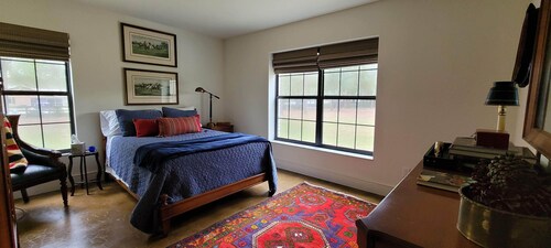Beautifully remodeled home next to WEC Ocala