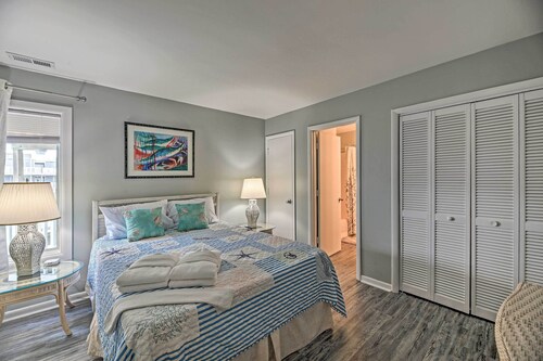 NEW! Condo w/ Partial Ocean View on Indian Beach!