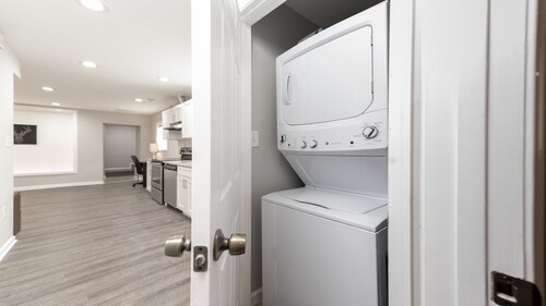 Stylish 3BR 3BA Colonial House by CozySuites