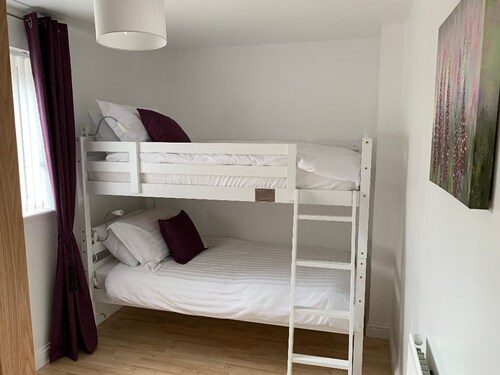 Two bedroom holiday cottage, recently refurbished