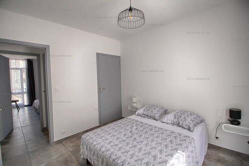 AJACCIO entrée de ville - très bel appartement spacieux F3-ROMARINS