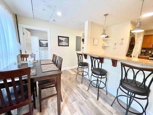 4 bedrooms & 3 bathrooms | Entire Home For Families 🏠
