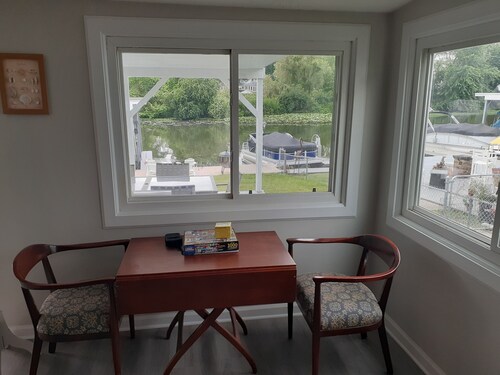 Waterfront 2 BR, 2 Bath Cottage; Fully Remodeled with Dock next to Boathouse
