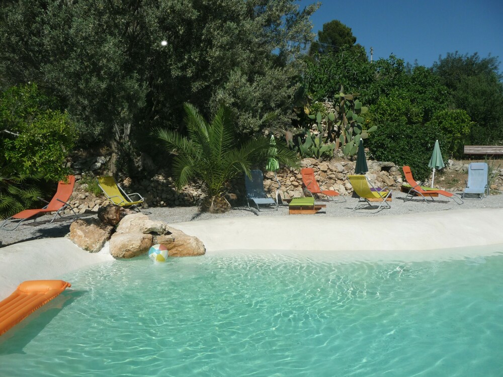 Piscina all'aperto