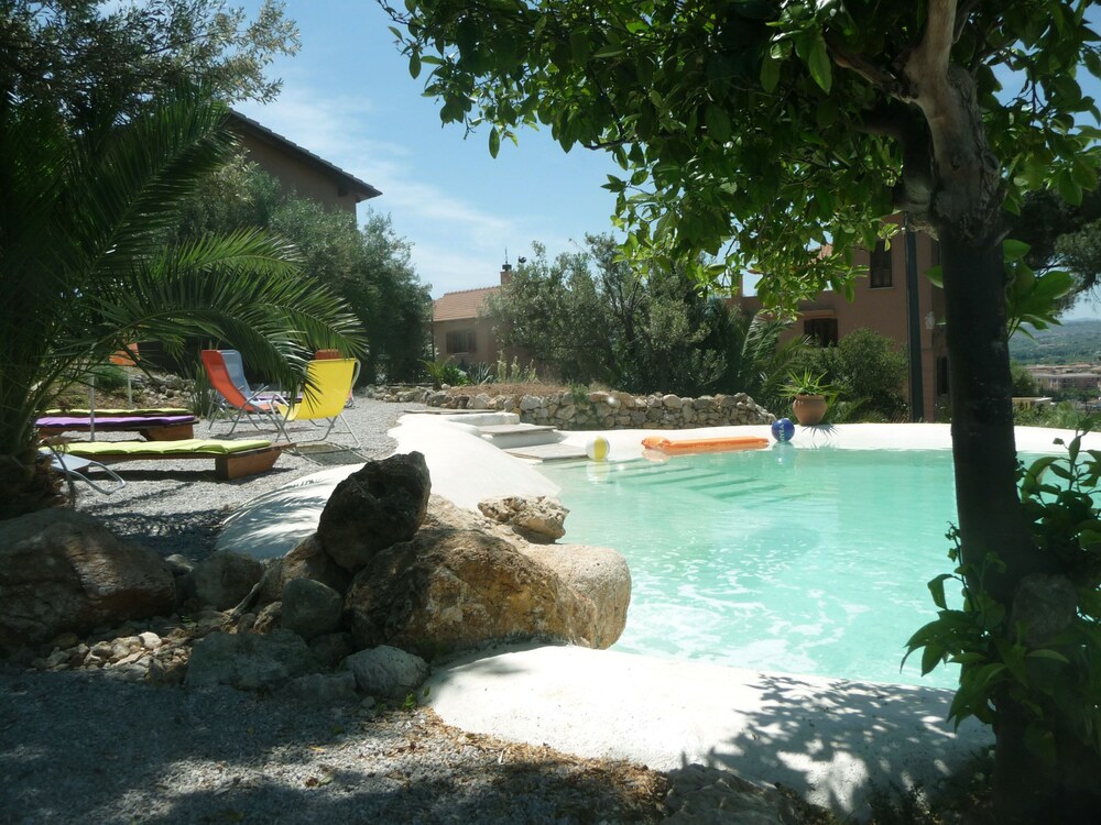 Piscina all'aperto