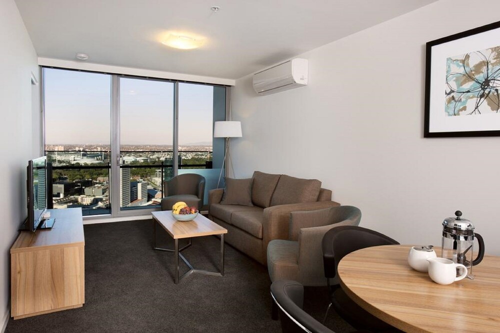 Soho One Bedroom Apartment - Guestroom