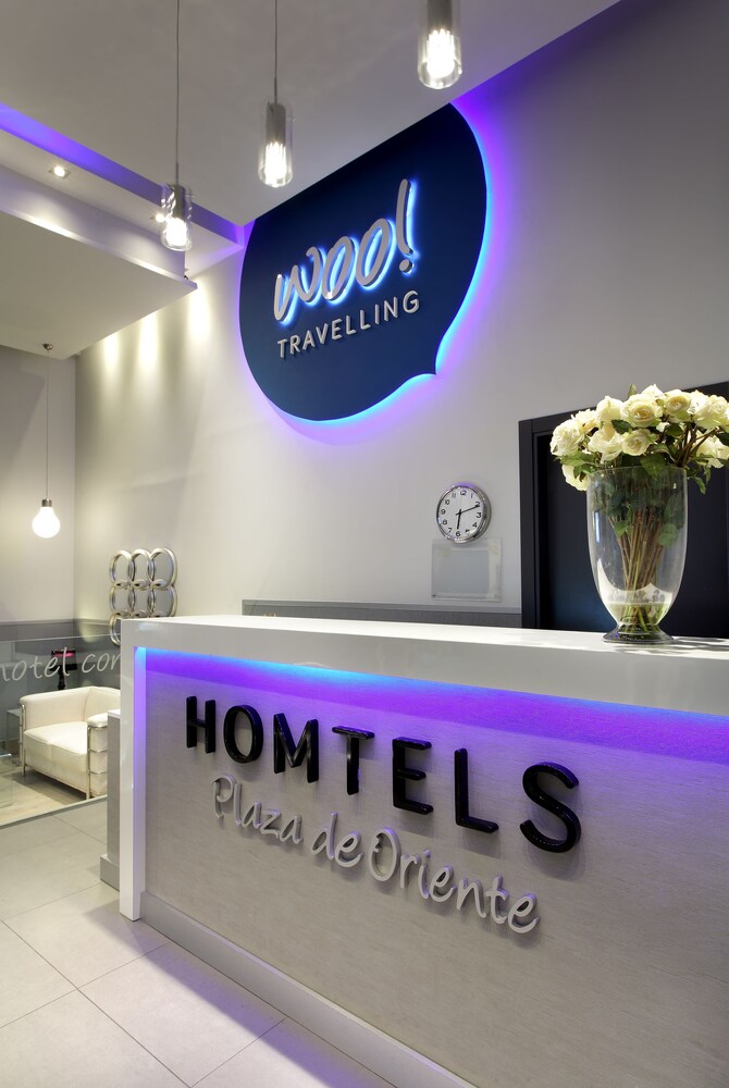 Mostrador de check-in y check-out