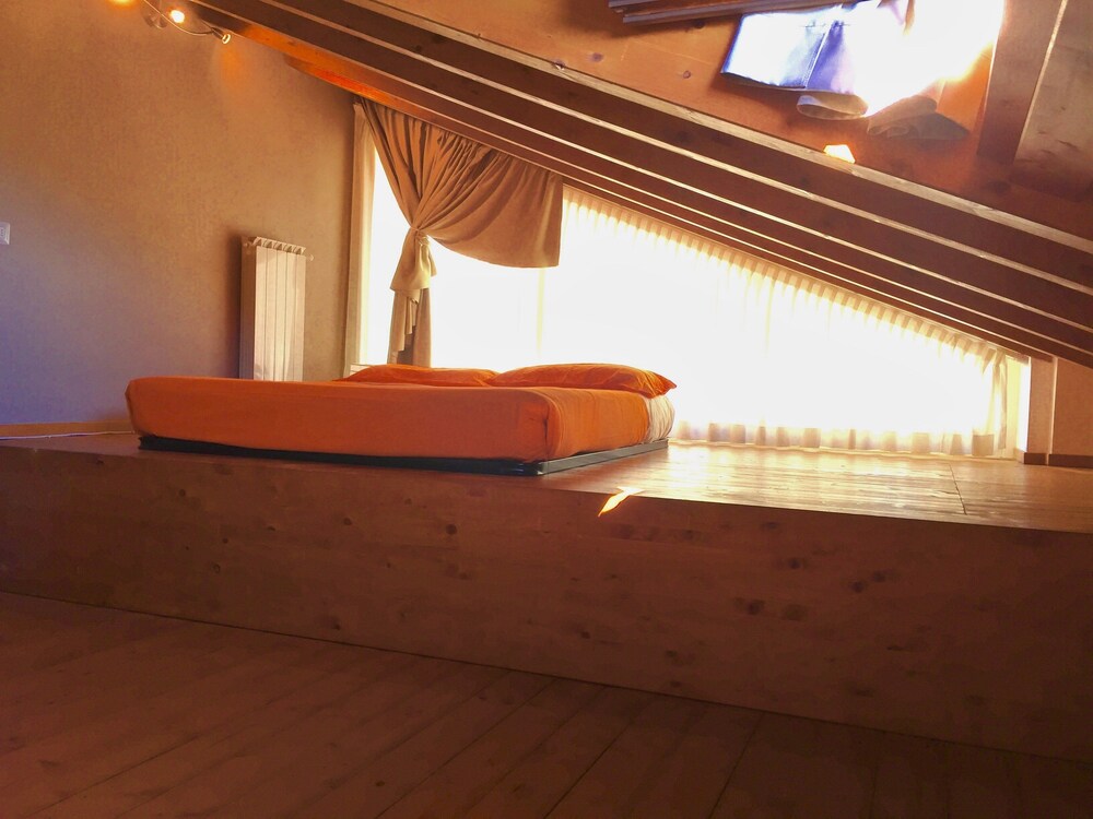 Apartment, 2 Bedrooms - Guestroom