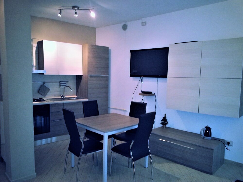 Apartment, 2 Bedrooms - In-Room Kitchen