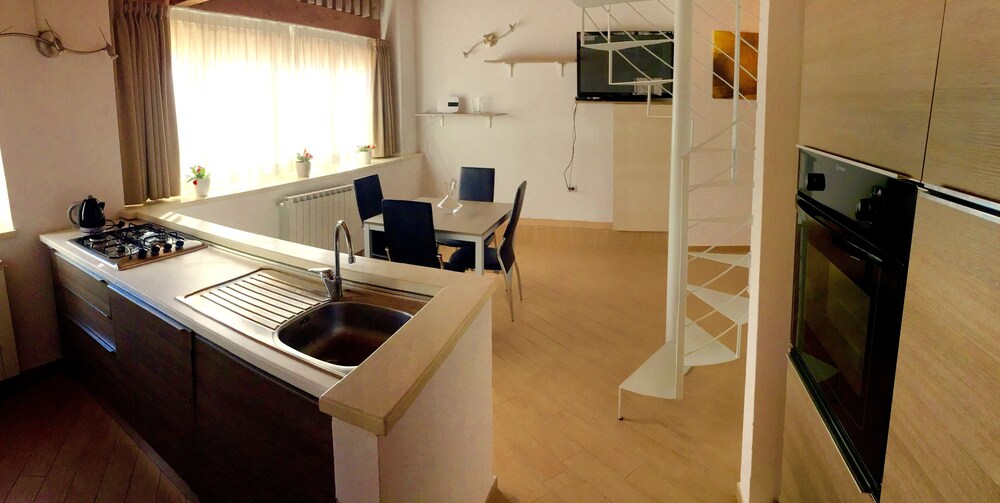 Apartment, 2 Bedrooms - Guestroom