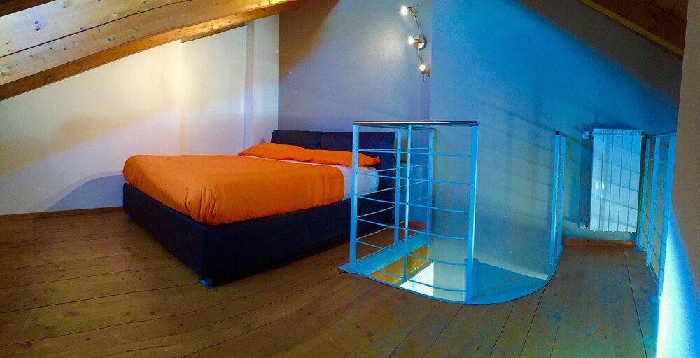 Superior Apartment, 2 Bedrooms - Guestroom