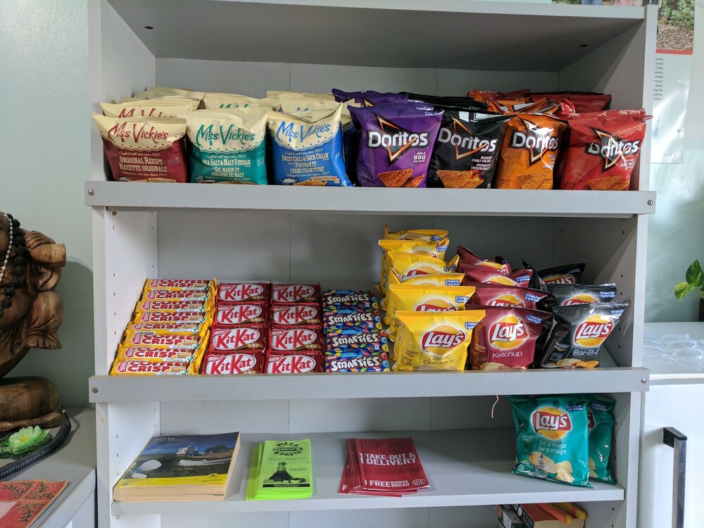 Snack Bar