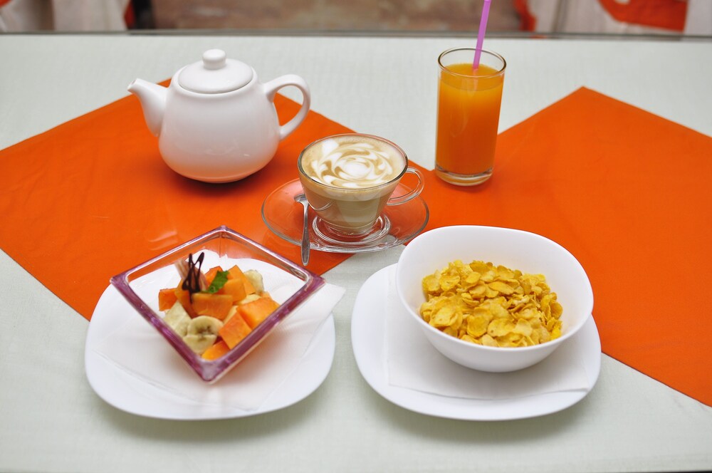 Food Court