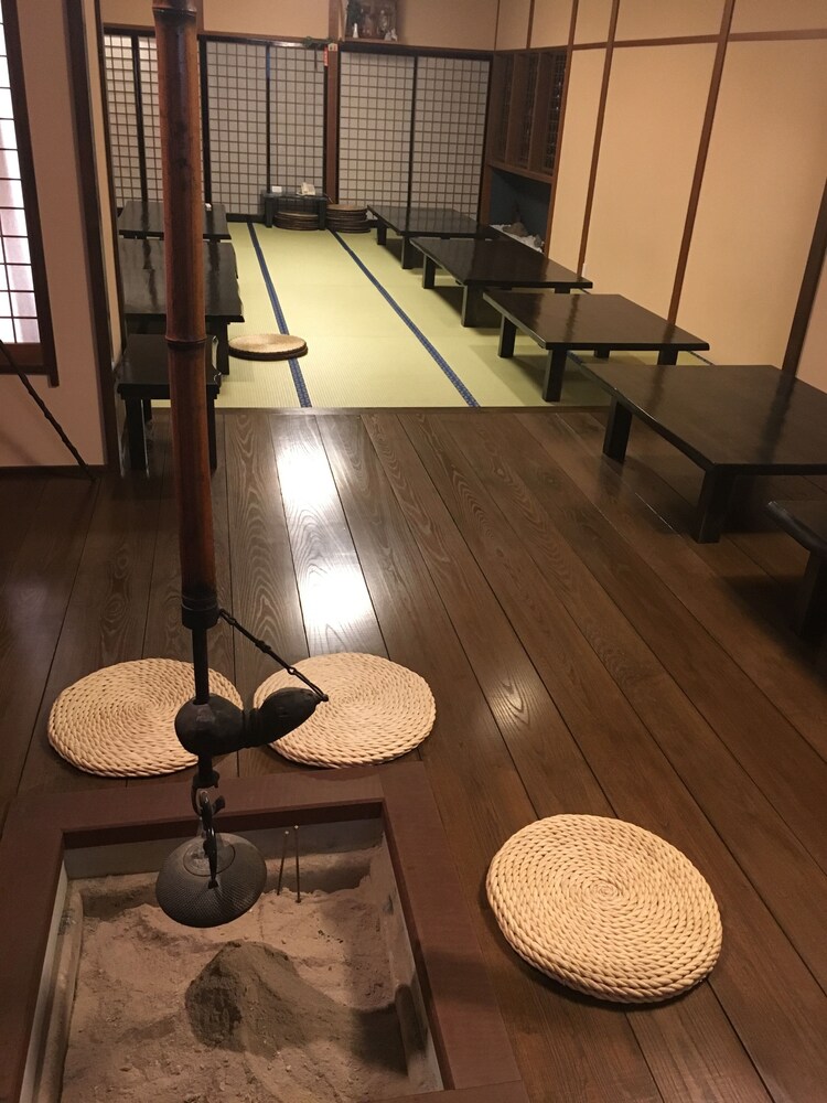 ダイニング