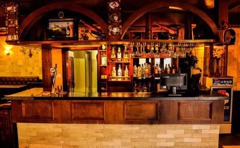 Hotel Lounge