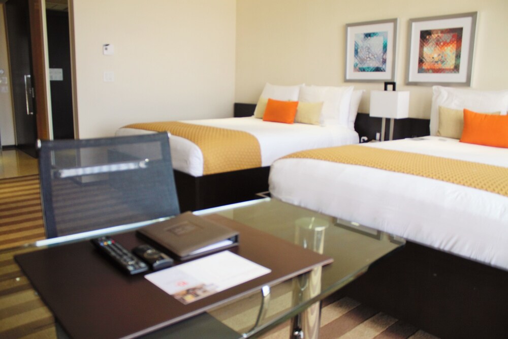 In-room business center, EB Hotel Miami