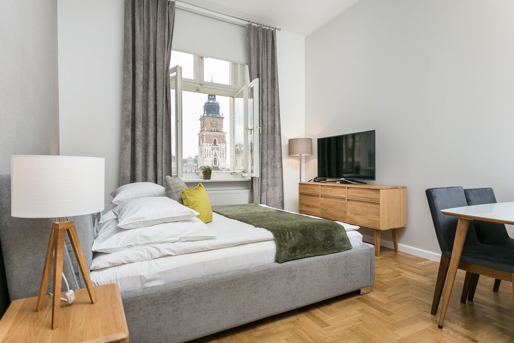 Superior Studio, View (Main Square) - Featured Image