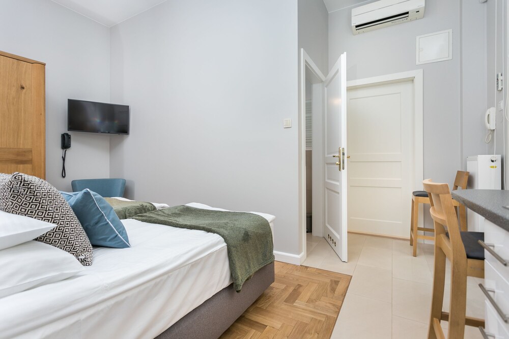 Twin Room - Guestroom