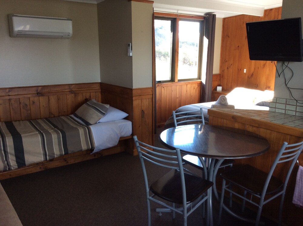 Panoramic Cabin, Mountain View - Guestroom