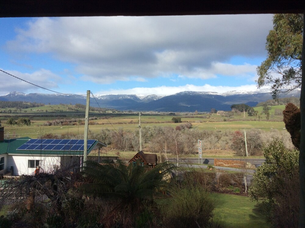 Signature House, 4 Bedrooms, Fireplace, Mountain View - Guestroom View