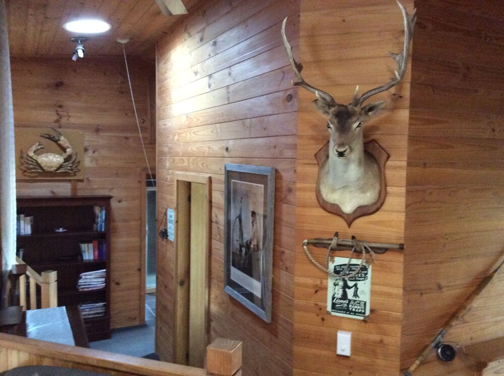 Signature House, 4 Bedrooms, Fireplace, Mountain View - Guestroom
