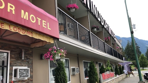 Windsor Motel