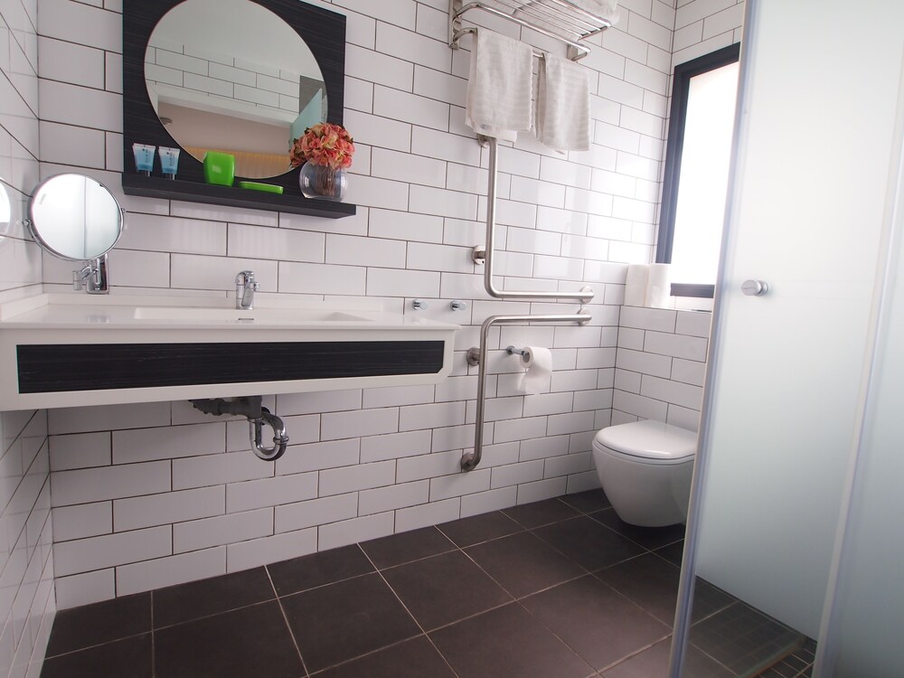 Superior Studio Upper Floor - Bathroom