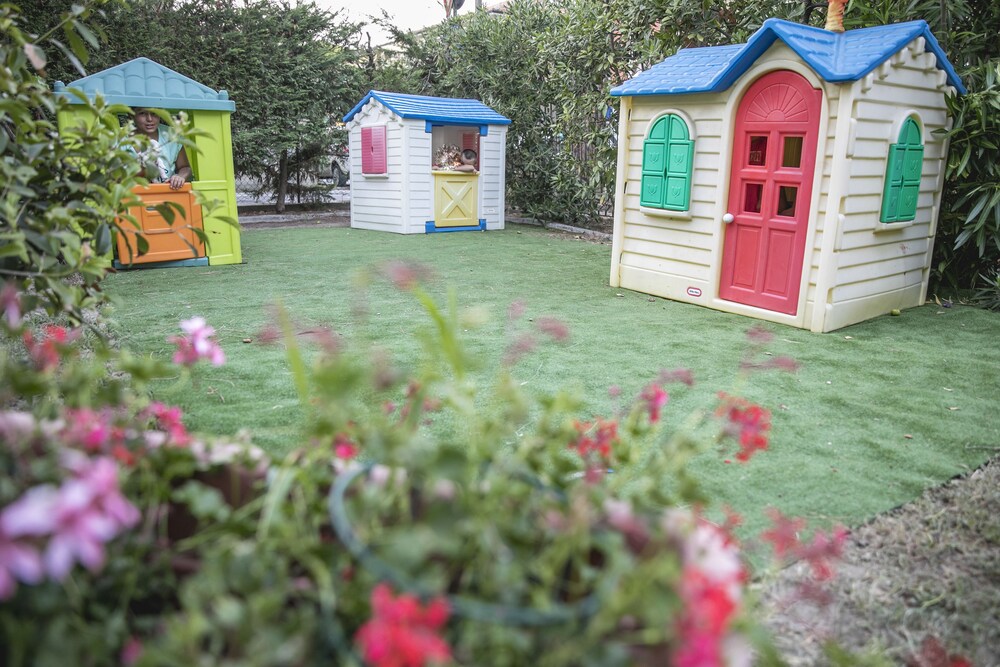 Childrens Area