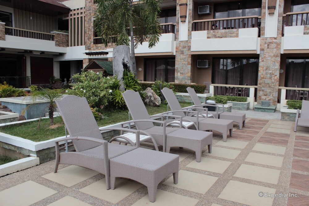 Sundeck