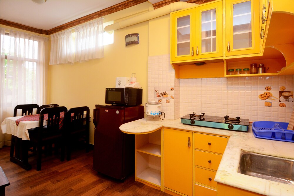 Deluxe Studio Apartment - Guestroom
