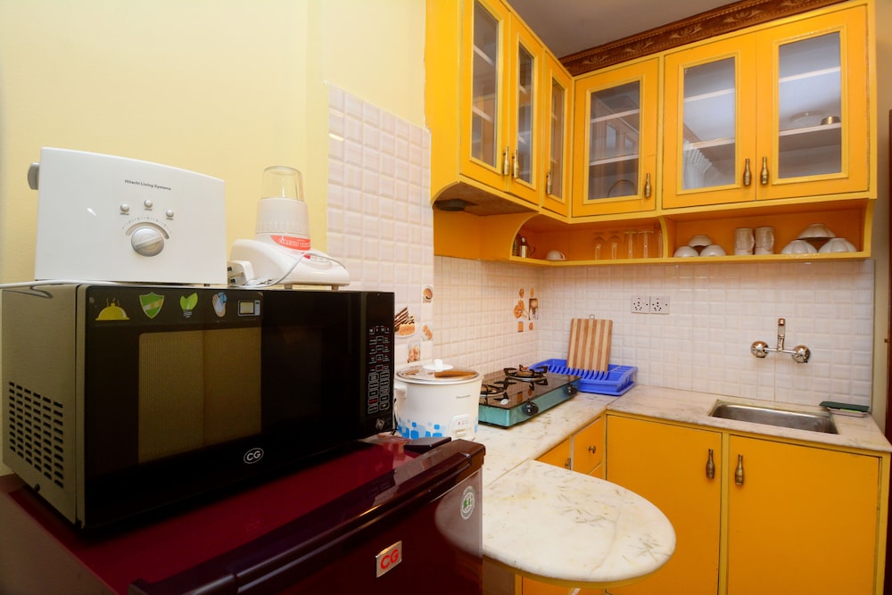 Deluxe Studio Apartment - Guestroom