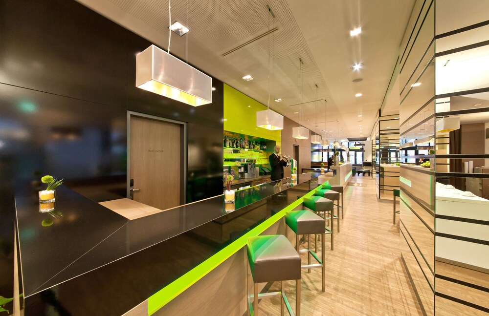 Lobby-Lounge