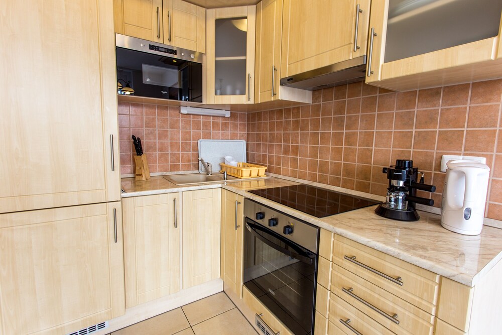 Studio, Kitchen - Guestroom