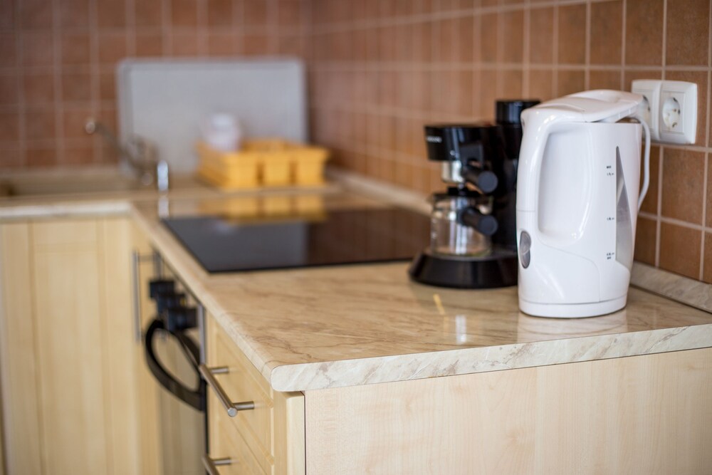 Studio, Kitchen - Guestroom