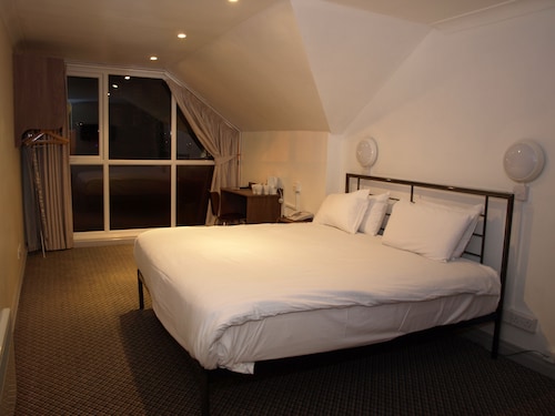 247Hotel.com