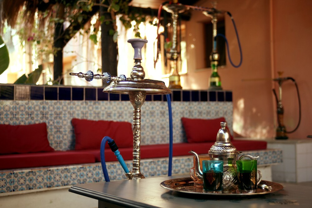 Coffee Shop