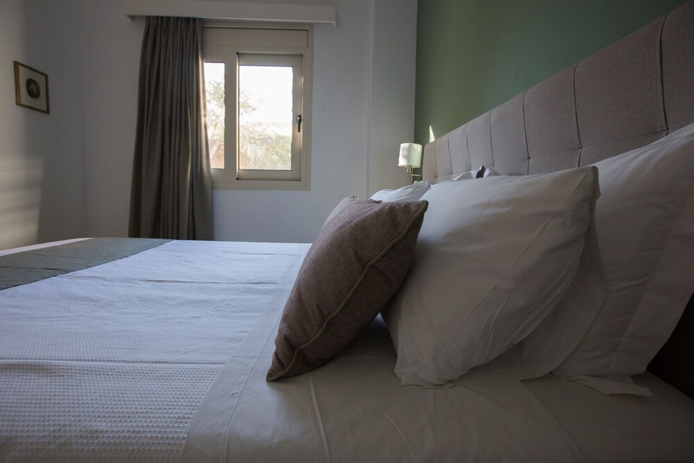 Family Room, Sea View - In-Room Amenity