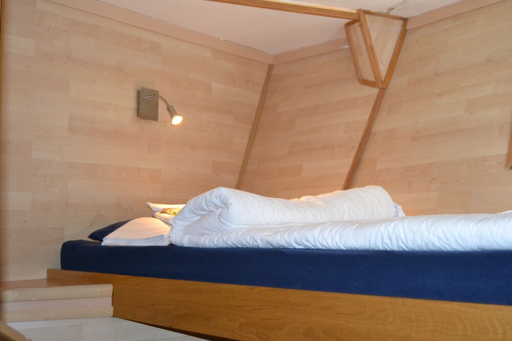 Gästrum (Economy trippelrum - delat badrum (Cabin on Boat))
