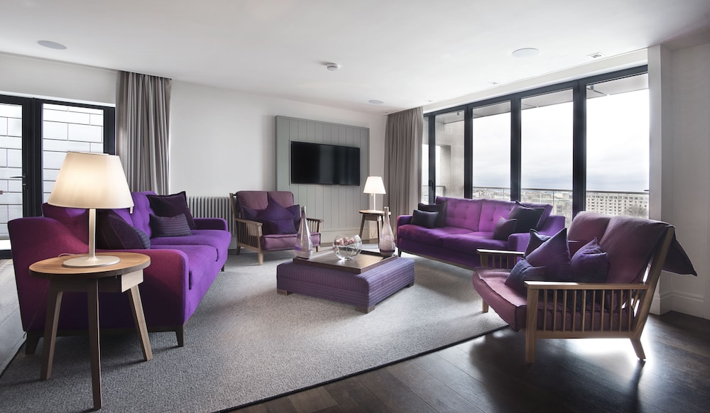 3 Bedroom Penthouse - Living Area