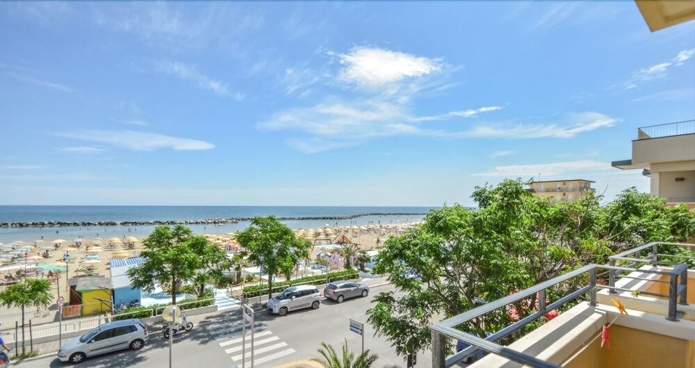 Beach/Ocean View