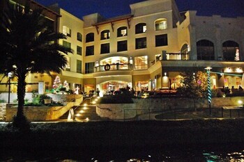 Courtyard View